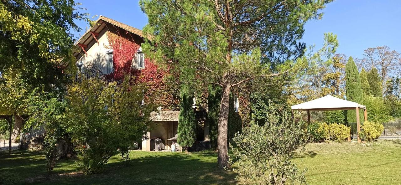 Chambre D'Hotes Park Des Collines - Gite Genissieux Exterior photo